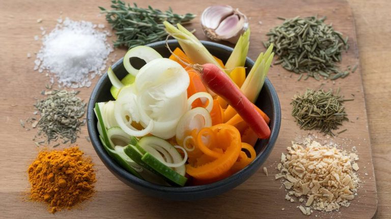 Cette astuce pour faire son propre bouillon de légumes en poudre avec des épluchures est zéro déchet et économique