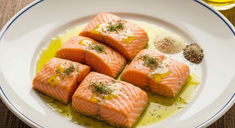 Pavé de saumon au micro-ondes : recette rapide et facile