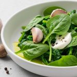 Épinards Frais au Cookeo : recette Facile et Savoureuse