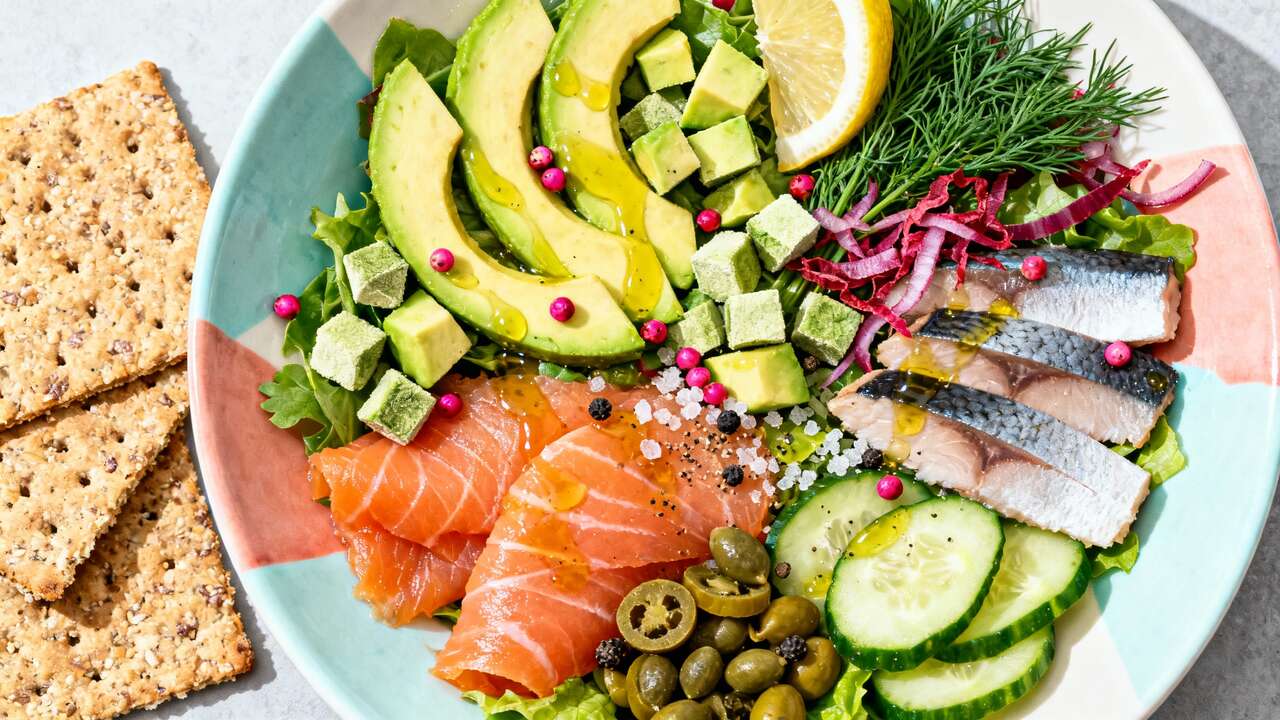 Salade norvégienne à l&rsquo;avocat : recette fraîche et savoureuse