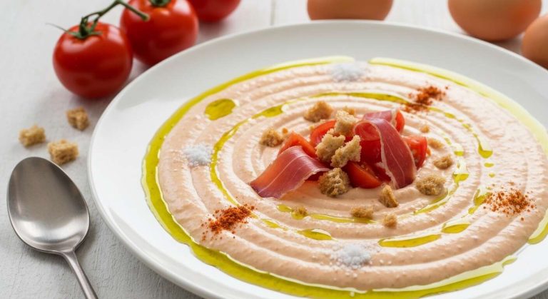Salmorejo : recette de la soupe froide andalouse